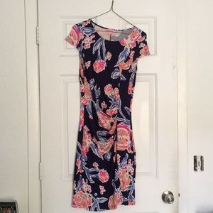 Beautiful women’s Lily Pulitzer dress Sz M